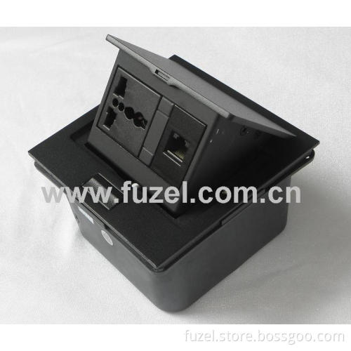 Three black jack Desktop outlets